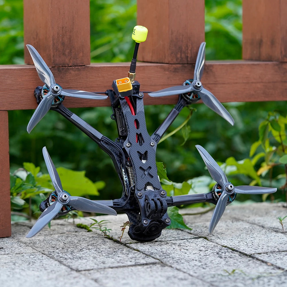 Foxeer Aura 5" 5-Inch Straight Arm FPV Sleeve Machine 2550kv Analog Edition Long Voyage Drone